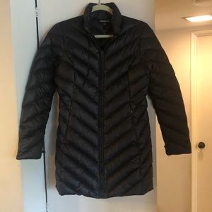 NWOT Black Patagonia Down Parka from Tres Style